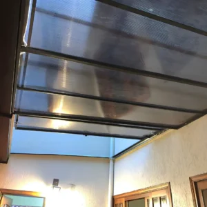 - Toldos e Coberturas