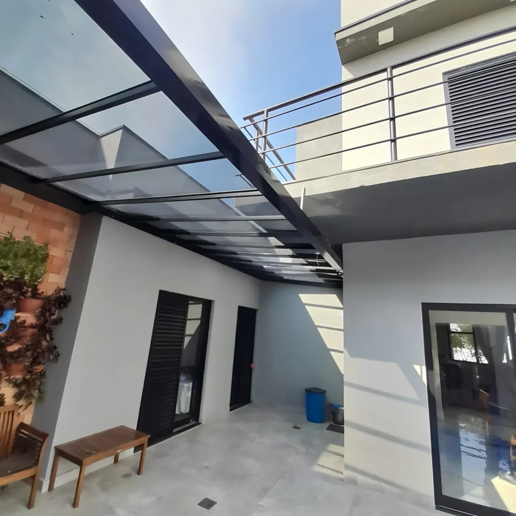 Escolha do melhor toldo para janelas e portas - Toldos e Coberturas